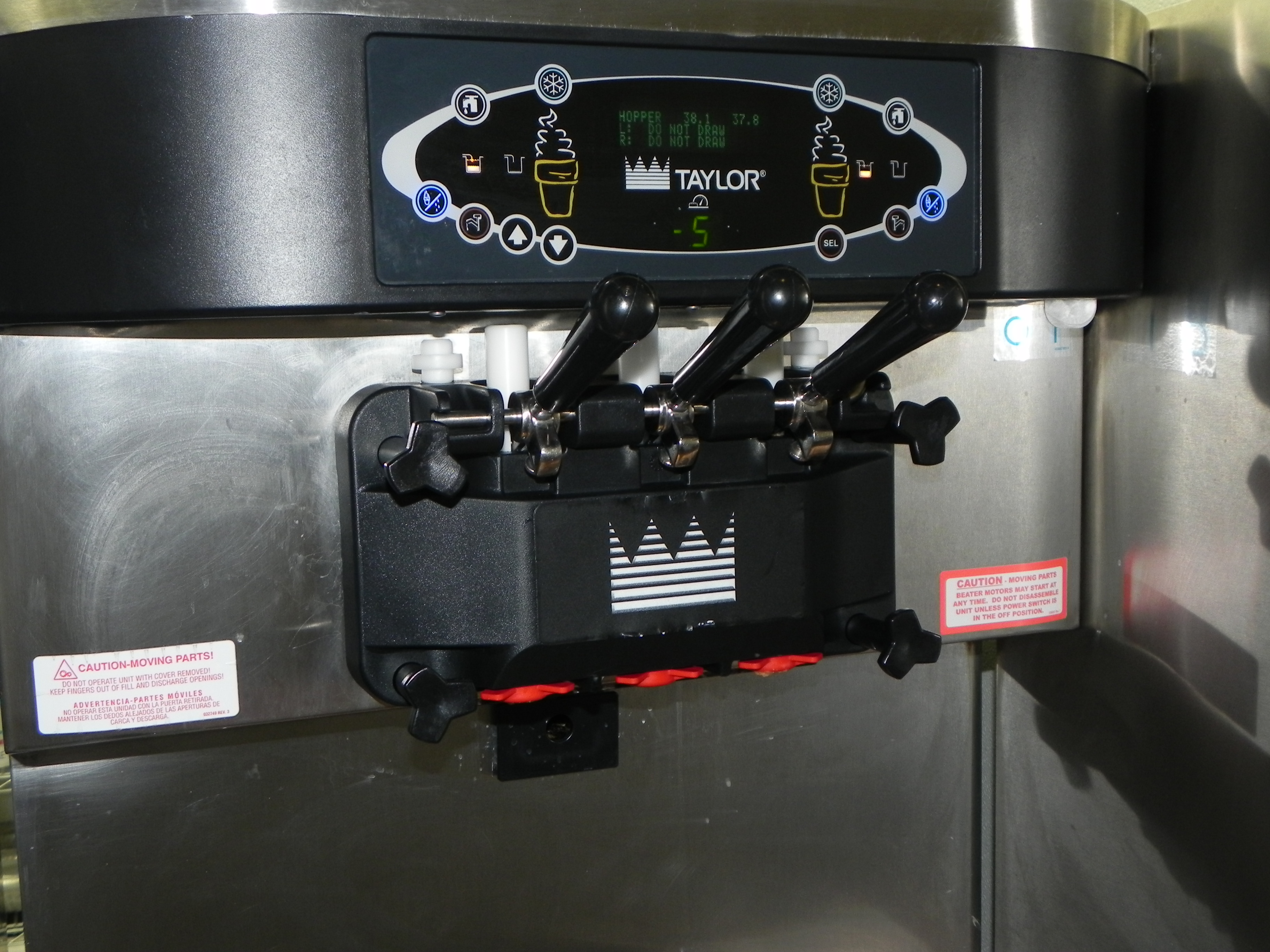 Frozen Yogurt Machine 